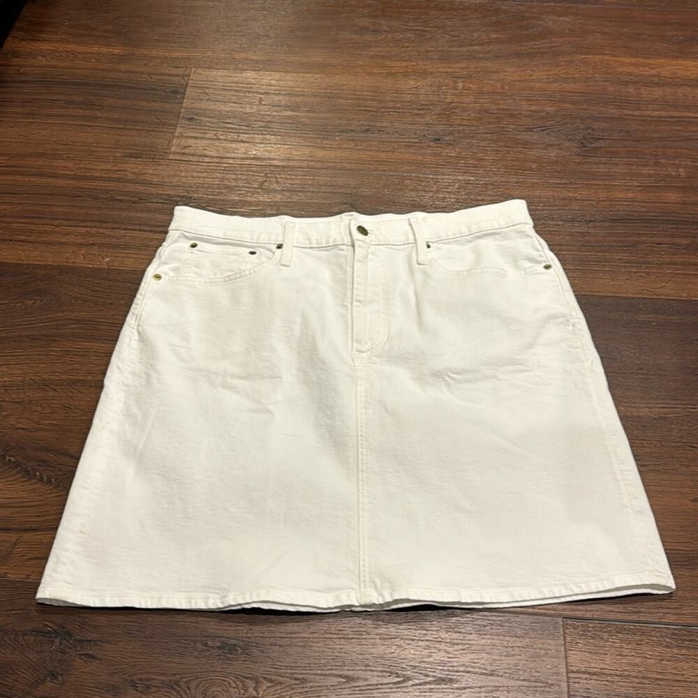 J.Crew NWT White Denim MIDI Skirt. - Picture 2 of 7